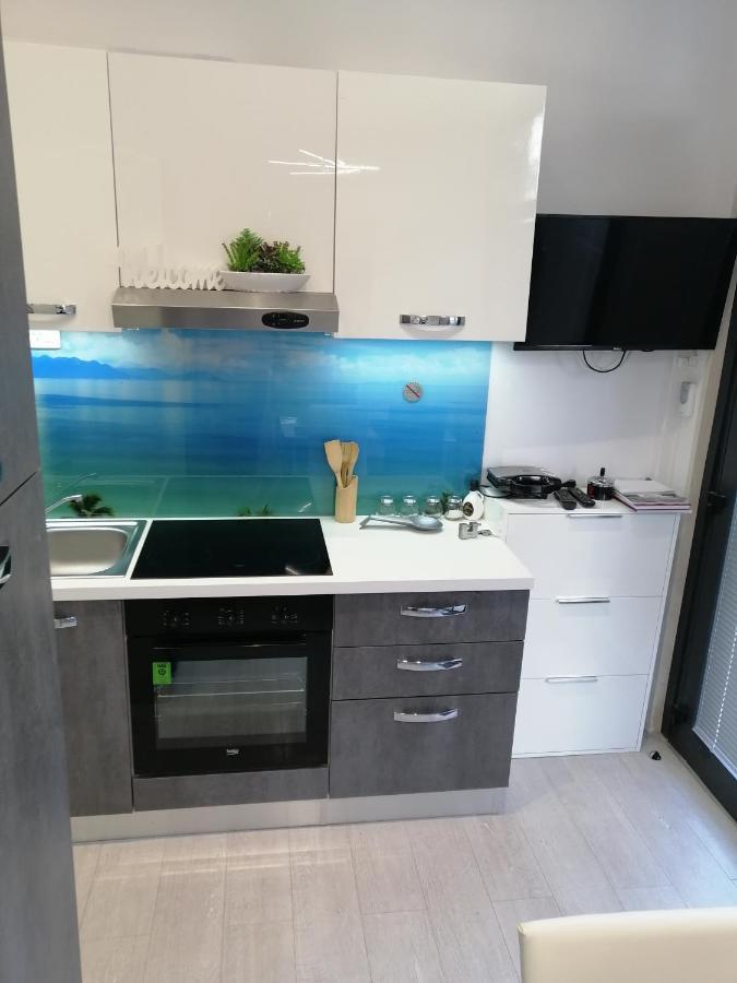 Apartment Rose By The Beach & Tennis Courts Split Luaran gambar